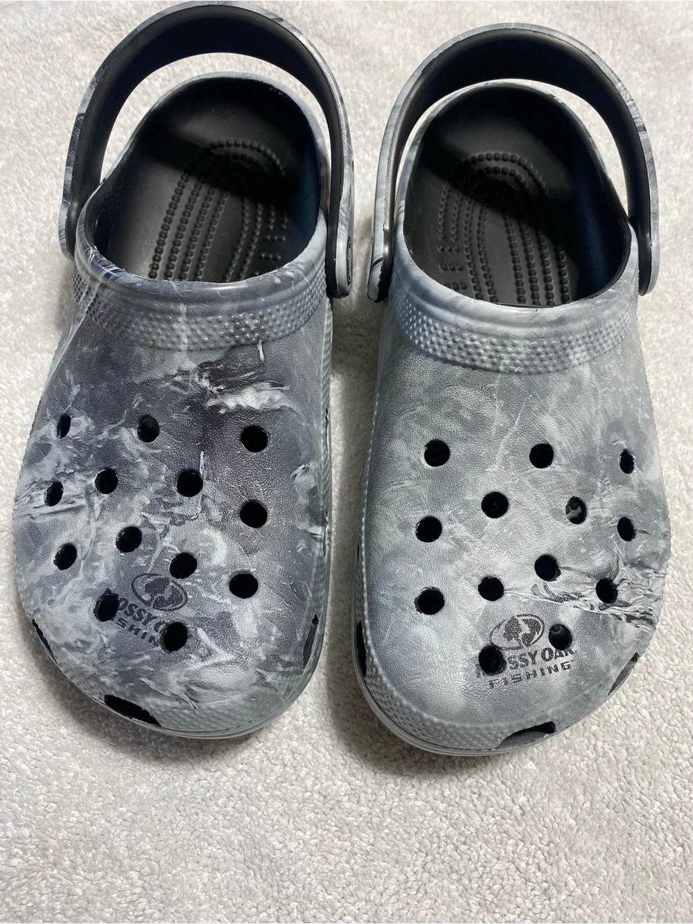 CROCS Men's Marble-Effect Black & Gray Clogs with Heel Strap